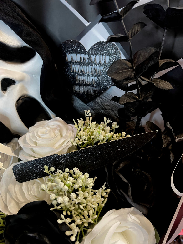 Deluxe Mask Booquet